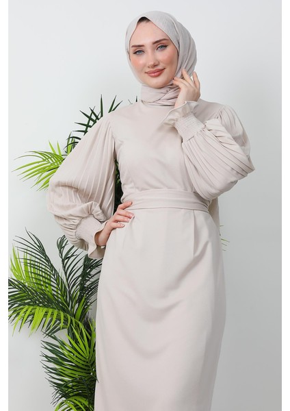 Kolu Piliseli Gipeli Elbise Bej indirimleri