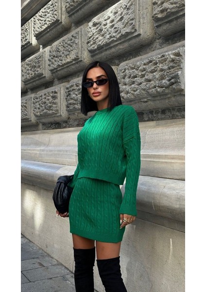 Kadın Triko Bisiklet Yaka Örme Etek Kazak 2'li Takım fiyatları