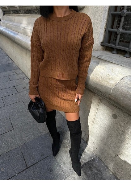 Kadın Triko Bisiklet Yaka Örme Etek Kazak 2'li Takım