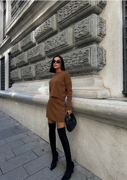 Kadın Triko Bisiklet Yaka Örme Etek Kazak 2'li Takım fırsatları