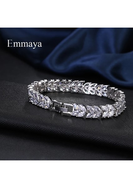 17.5cm Tarzı Beyaz Altın Emmaya Moda Klasik Aaa Kübik Zirkon Beyaz Altın Kadın Elegance Düğün Parti Doğum Günü Hediyesi Için Geometrik Bilezikler (Yurt Dışından) indirimleri