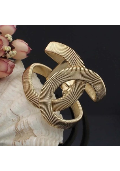 Altın Uken Moda Tasarımcısı Takı Zarif Alaşım Geniş Yaylı Manşet Bilezik Bilezik Bildiri Takı Moda Bileklik Kadınlar Için Büyük (Yurt Dışından) fiyatları