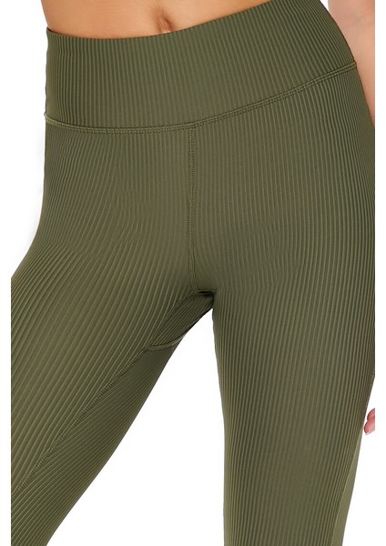 Active Uplift Tayt modelleri