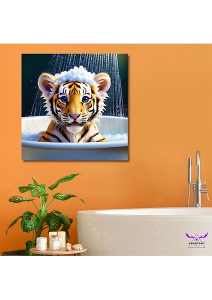 Tekli Kare Kanvas Küvette Banyo Yapan Yavru Kaplan Tasarımı