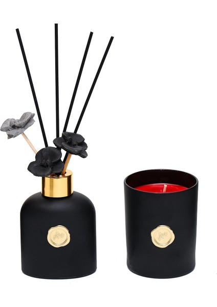 130 ml Siyah Cam Şişe Black Vanilya Oda Kokusu ve Kırmızı Kokulu Vegan Mum Seti