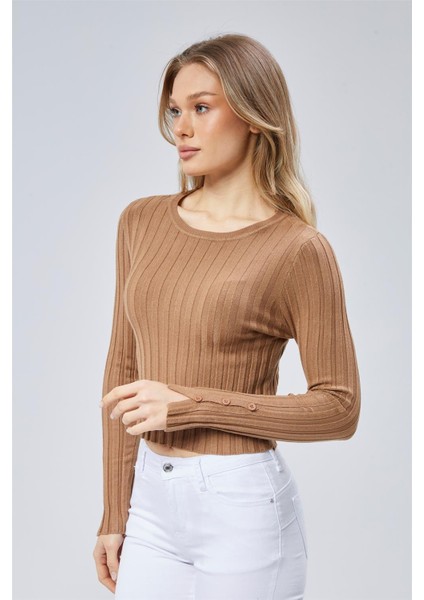 Kısa Yuvarlak Yaka Triko modelleri