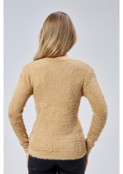 Polen V Yaka Triko fırsatları