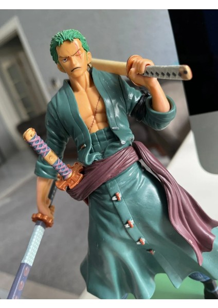 One Piece Roronoa Zoro 23 cm Figür modelleri