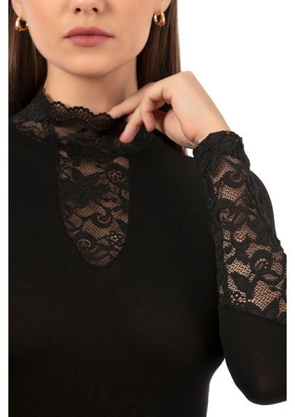 Özkan 26860 Kadın Viskon Esnek Yumuşak Yakası ve Kolları Dantel Detaylı Dik Yaka Uzun Kollu Kancalı Çıtçıtlı Örme Body fırsatları