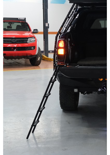Pick-Up Merdiven(SİYAH)