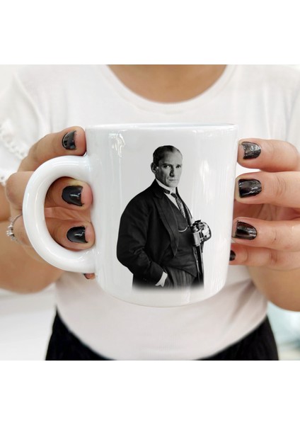 Ulu Önder Mustafa Kemal Atatürk Dayanıklı Her Yaşa ve Zevke Uygun Kişiye Özel Kupa Bardaklar fırsatları