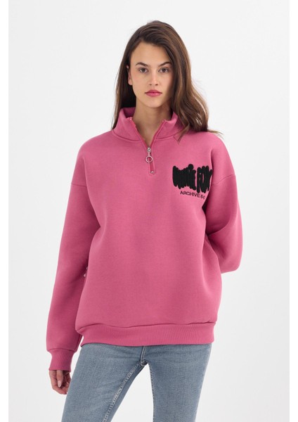- Kadın Pembe Boğaz Fermuarlı Nakış Detaylı Şardonlu Sweatshirt