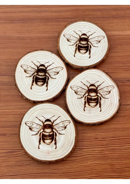 Arı Işlemeli Ahşap Bardak Altlığı modelleri