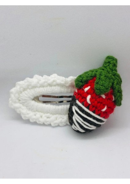 Çikolata Soslu Çilekli Örgü Çıtçıtlı Toka ( El Yapımı ) fırsatları