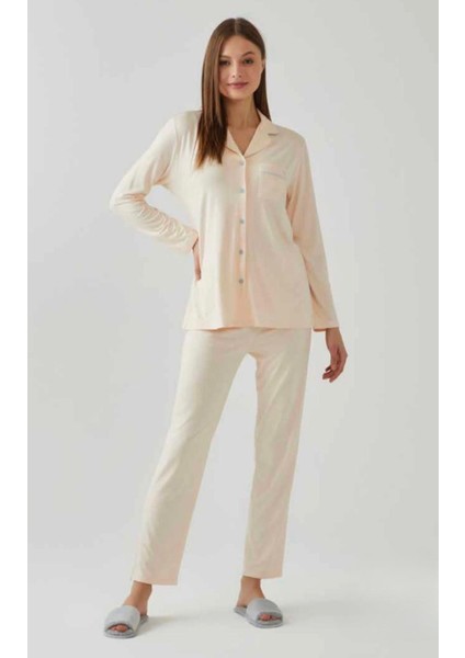 Kadın Uzun Kol Önden Düğmeli Düz Renk %100 Pamuk Pijama Takımı