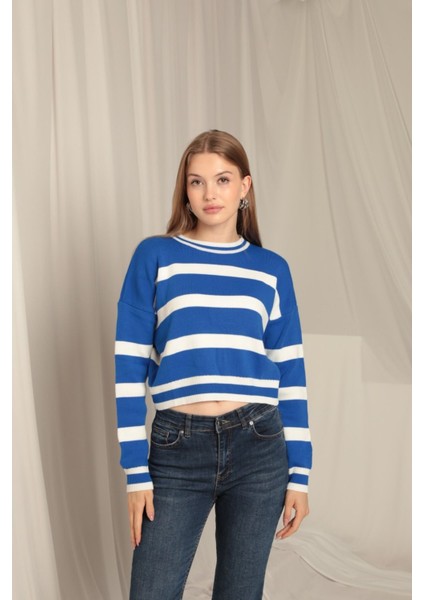 Kadın Çizgili Triko Yarı Crop Kazak fiyatları