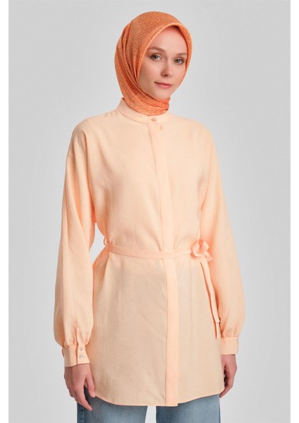 Sedef Düğmeli Kuşaklı Gömlek 24Y3545 Şeftali fiyatları