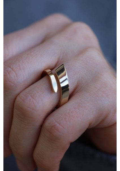 14 Ayar Altın Kenarları Taş Detaylı Tasarım Yüzük fiyatları