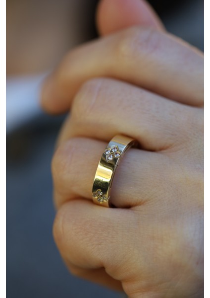 14 Ayar Altın Taşlı Yonca Model Yüzük modelleri