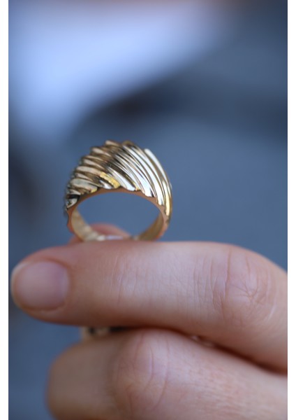 14 Ayar Altın Taşsız Geniş Şerit Dizisi Işıltılı Yüzük 2 fırsatları