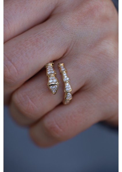 14 Ayar Altın Taşlı Yılan Yüzük