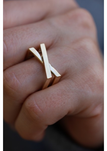 14 Ayar Altın Çapraz Şeritler Köşeli Yüzük modelleri