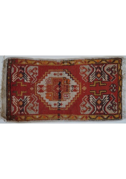 44 x 81 cm Eski El Dokuma Küçük Boy Kırmızı Renk Anadolu Kilim