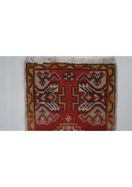 44 x 81 cm Eski El Dokuma Küçük Boy Kırmızı Renk Anadolu Kilim