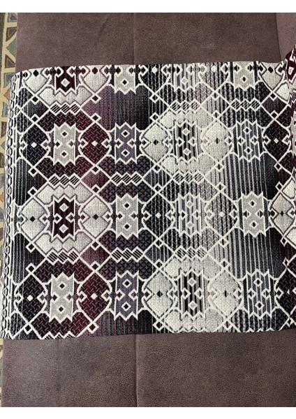 Livory Home Savan Çok Amaçlı Halı-Kilim Örtüsü Geo