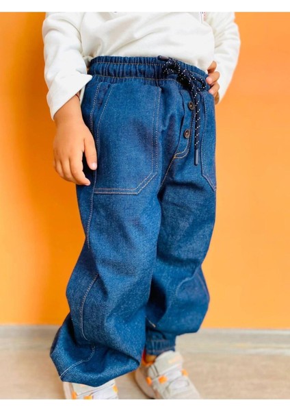 Erkek Çocuk Kaydıraklı Fiğürlü Body ve Jean Alt-Üst Takım Beyaz fiyatları