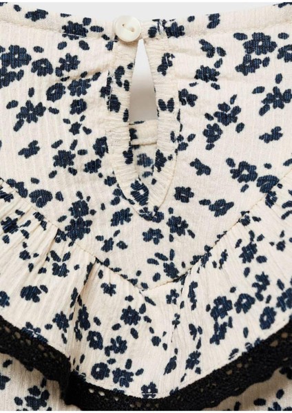 Çiçek Desenli Kız Çocuk Bluz Beyaz fırsatları