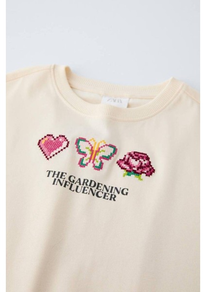 Kız Çocuk Işleme Detaylı T-Shirt Krem modelleri