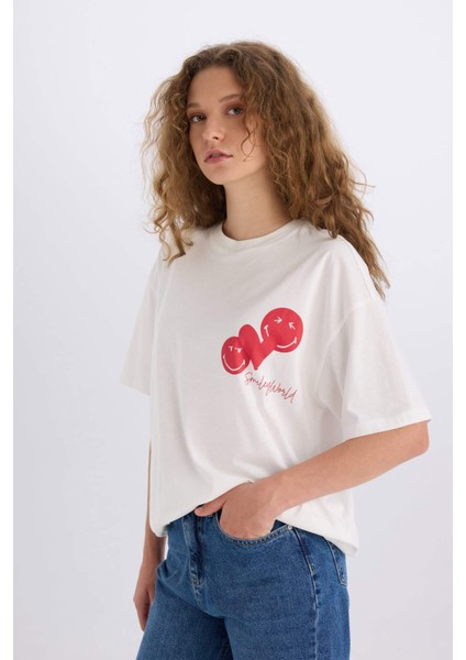 SmileyWorld Oversize Geniş Kalıp Bisiklet Yaka Sırt Baskılı Kısa Kollu Tişört D9138AX25SM fırsatları