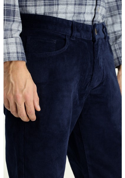 Regular Fit Likralı Kadife Pantolon fırsatları