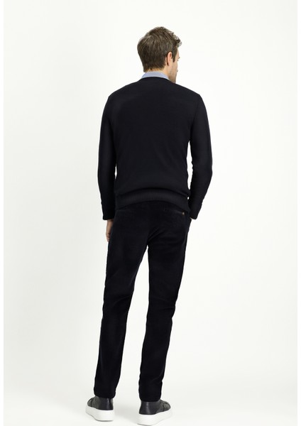 Slim Fit Dar Kesim Likralı Kadife Pantolon indirimleri
