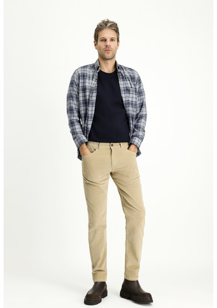 Slim Fit Dar Kesim Likralı Kadife Pantolon modelleri