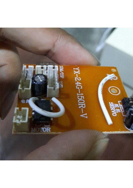 3x 2.4g Tam Ölçekli Model Alıcı Devre Anten ile Mn D90 D91 MN45 MN96 MN99S 1/12 Rc Araba Parçaları (Yurt Dışından)