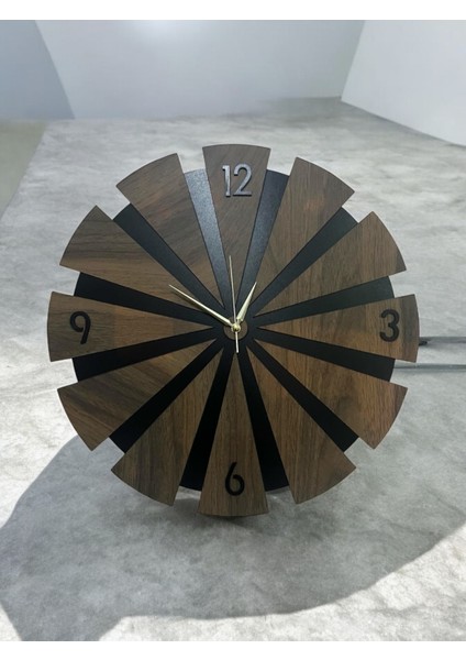 50 cm Büyük Ahşap Duvar Saati - Dilimli Çark Deseni - Retro, Vintage ve Modern Dekorasyon Stillerine Uygun - Dayanıklı ve Uzun Ömürlü