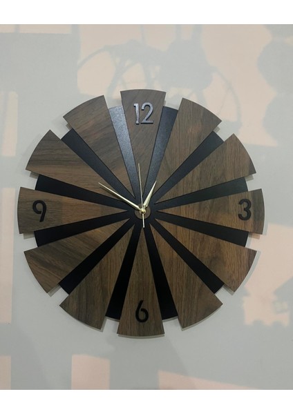 50 cm Büyük Ahşap Duvar Saati - Dilimli Çark Deseni - Retro, Vintage ve Modern Dekorasyon Stillerine Uygun - Dayanıklı ve Uzun Ömürlü modelleri