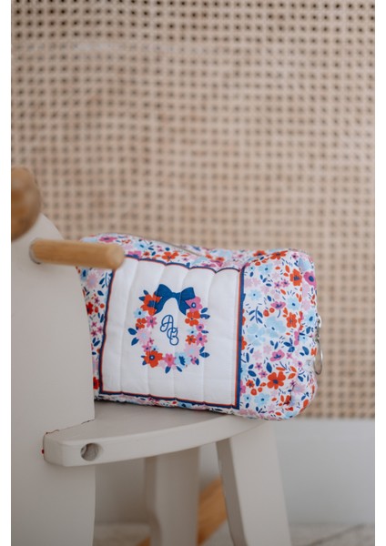 Bebek Bakım Çantası - Minik Çiçekler / Kırmızı fırsatları