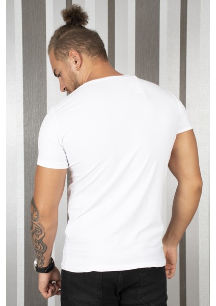 Beyaz V Yakalı Likralı Dar Kesim Erkek Tshirt 1801165 fırsatları