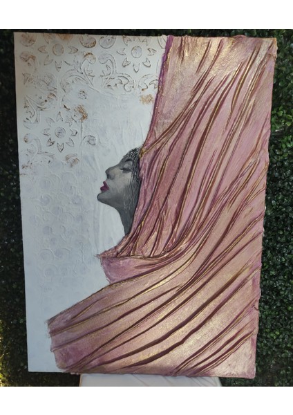 Golden Garden El Yapımı Üç Boyutlu Dekoratif Rölyef Tablo 50X70 (Kadının Uyanışı)