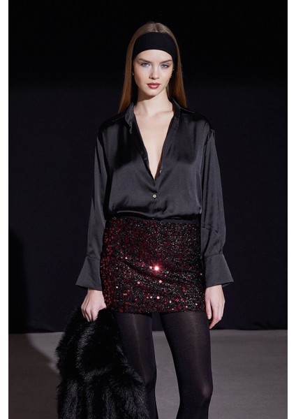 Pul Detaylı Mini Etek Bordo