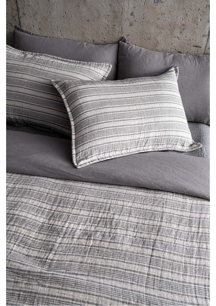 Striped Müslin Yatak Örtüsü Siyah / Gri 240 x 260