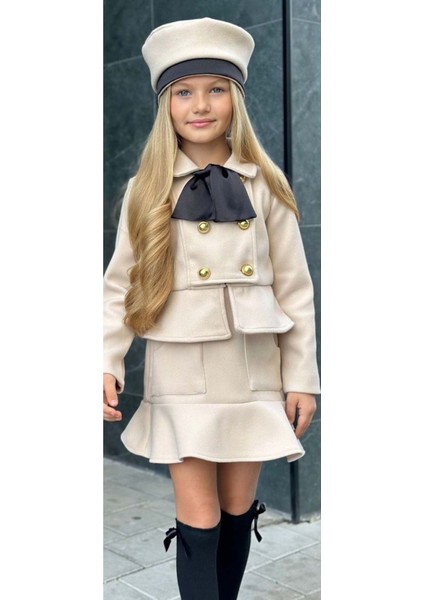 Kız Çocuk Asimetrik Kesim ve Düğme Detaylı Ceket Eteği Fırfır Detaylı Krem Kaşe Etekli Takım modelleri