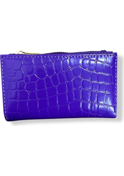 Kadın Mor Renkli Fermuarlı ve Çıtçıtlı Kağıt ve Bozuk Para Bölmeli Cüzdan.