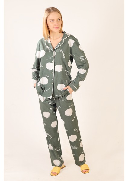 Metraj Baskılı %100 Pamuk Ön Pat Düğmeli Örme Pijama Takımı