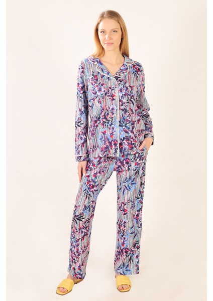 Metraj Baskılı %100 Pamuk Ön Pat Düğmeli Örme Pijama Takımı