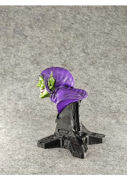 Ultimate Green Goblin Figürü 15 cm - Marvel