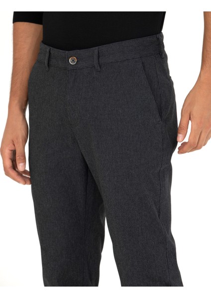 Erkek Siyah Slim Fit Kanvas Pantolon 50278440-VR046